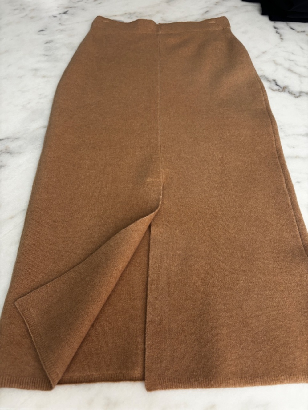 Babaton Johan Skirt - Size Medium - Picture 4 of 6